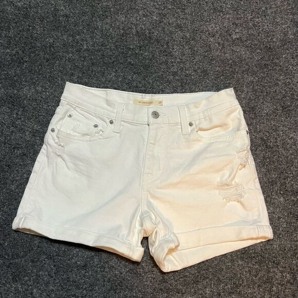Levi's Pants - Vintage white Levi’s shorts